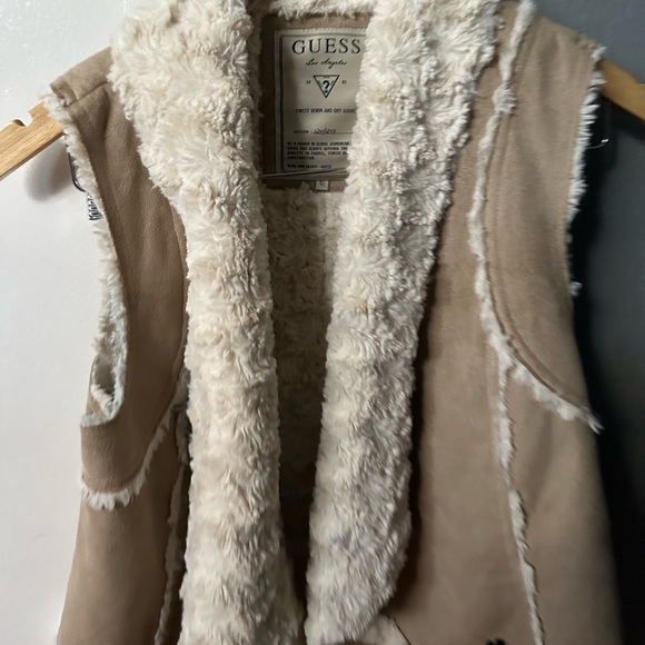 Vest guess small - Picture 4 of 7